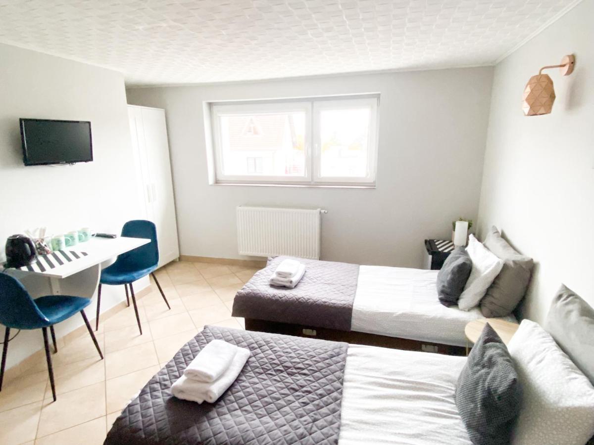 Pokoje Goscinne Przy Molo Gdynia Exterior foto